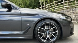 2022 (22) BMW 5 SERIES 520d xDrive MHT M Sport 5dr 5413770
