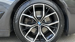 2022 (22) BMW 5 SERIES 520d xDrive MHT M Sport 5dr 5413771
