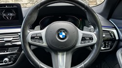 2022 (22) BMW 5 SERIES 520d xDrive MHT M Sport 5dr 5413756