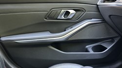 2024 (24) BMW 3 SERIES M340d xDrive Touring 5446464