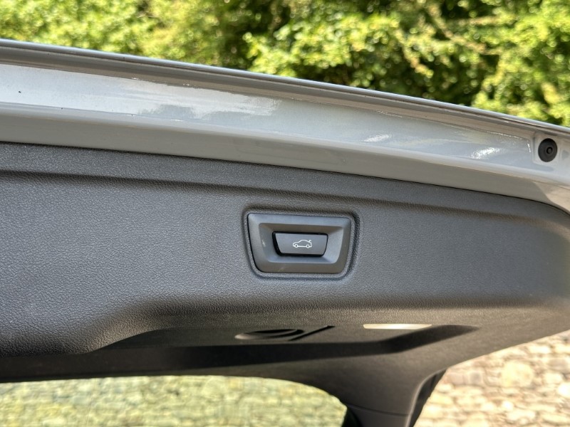 2024 (24) BMW 3 SERIES M340d xDrive Touring  5446452