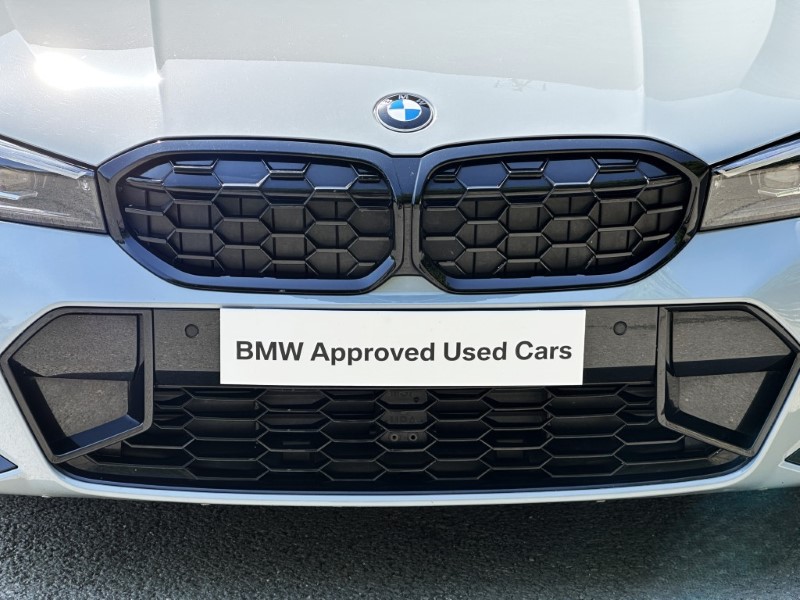 2024 (24) BMW 3 SERIES M340d xDrive Touring  5446511