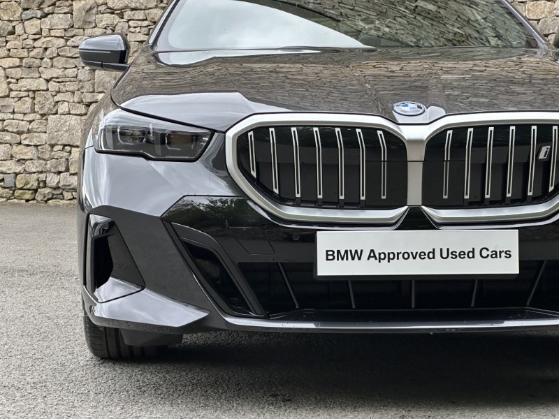 2026 (26) BMW I5 eDrive40 M Sport Saloon  5395860