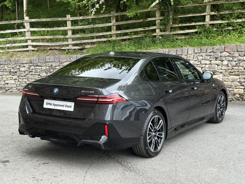 2026 (26) BMW I5 eDrive40 M Sport Saloon  5395868