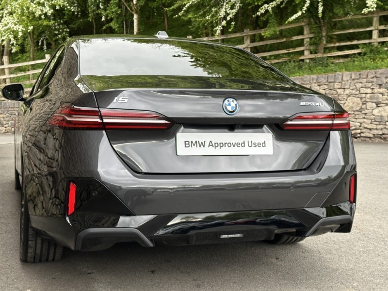 2026 (26) BMW I5 eDrive40 M Sport Saloon  5395823