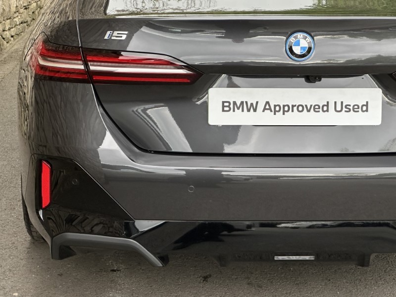 2026 (26) BMW I5 eDrive40 M Sport Saloon  5395824