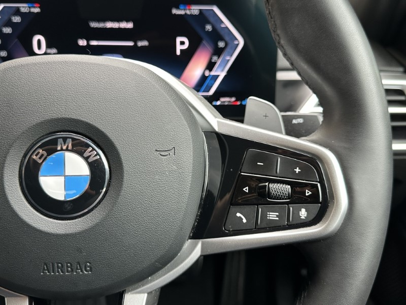 2025 (75) BMW 3 SERIES 320i M Sport 4dr Saloon 5399390