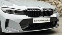 2025 (75) BMW 3 SERIES 320i M Sport 4dr Saloon 5399431
