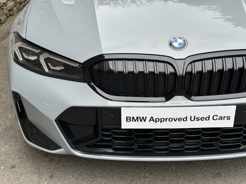 2025 (75) BMW 3 SERIES 320i M Sport 4dr Saloon 5399392