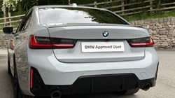 2025 (75) BMW 3 SERIES 320i M Sport 4dr Saloon 5399369