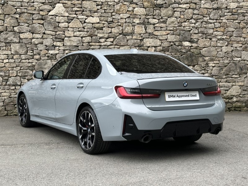 2025 (75) BMW 3 SERIES 320i M Sport 4dr Saloon 5399411