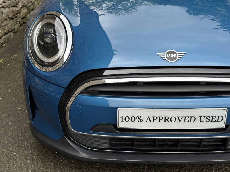 2022 (72) MINI HATCHBACK 1.5 Cooper Classic 3dr Auto 5425739