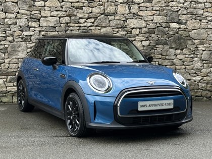 2022 (72) MINI HATCHBACK 1.5 Cooper Classic 3dr Auto