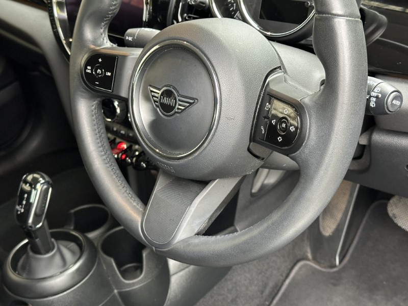 2022 (72) MINI HATCHBACK 1.5 Cooper Classic 3dr Auto 5425725