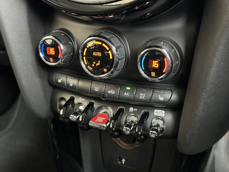 2022 (72) MINI HATCHBACK 1.5 Cooper Classic 3dr Auto 5425733