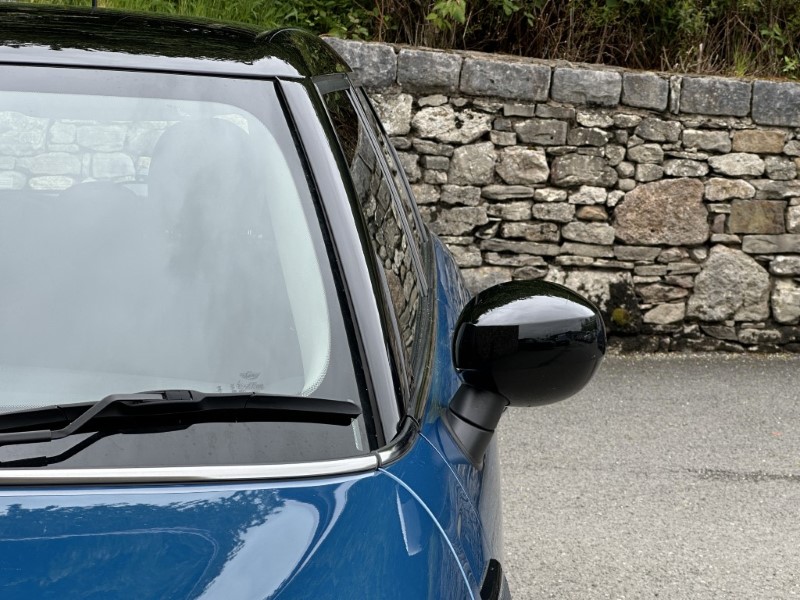 2023 (23) MINI HATCHBACK 1.5 Cooper Classic 5dr 5428549