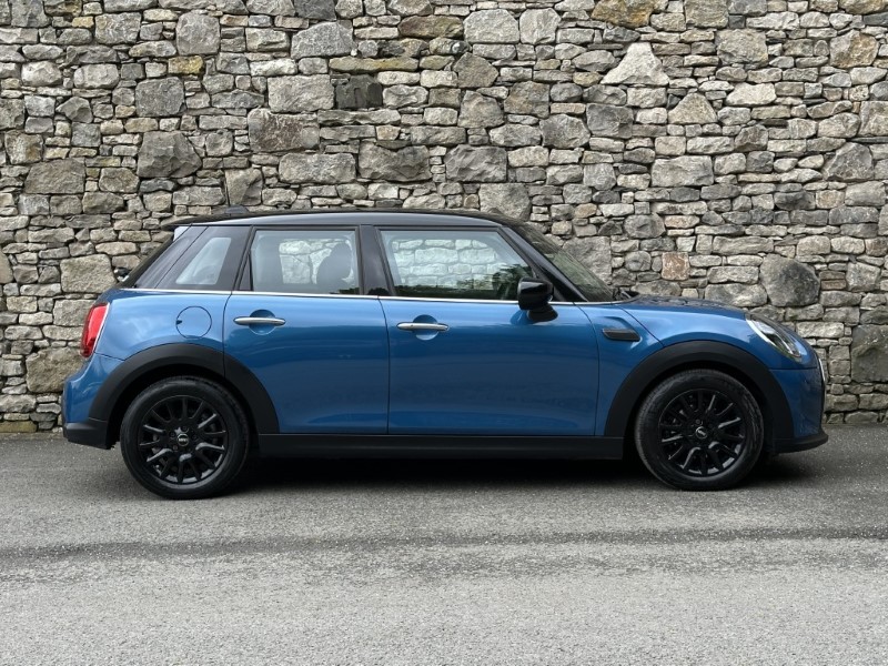 2023 (23) MINI HATCHBACK 1.5 Cooper Classic 5dr 5428498