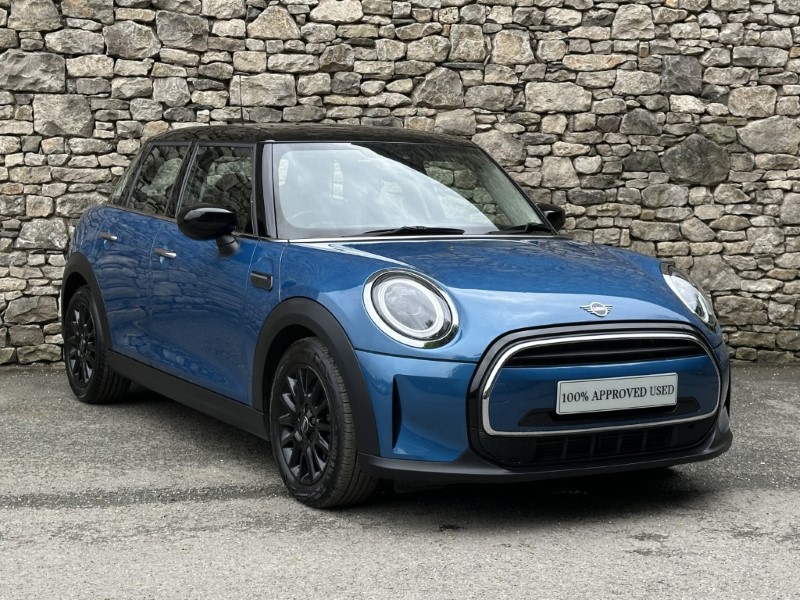 2023 (23) MINI HATCHBACK 1.5 Cooper Classic 5dr