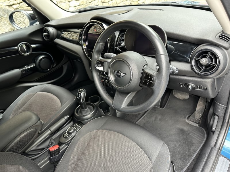 2023 (23) MINI HATCHBACK 1.5 Cooper Classic 5dr 5428516