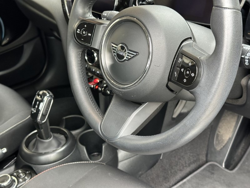 2023 (23) MINI HATCHBACK 1.5 Cooper Classic 5dr 5428517