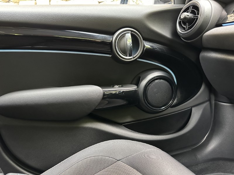 2023 (23) MINI HATCHBACK 1.5 Cooper Classic 5dr 5428508