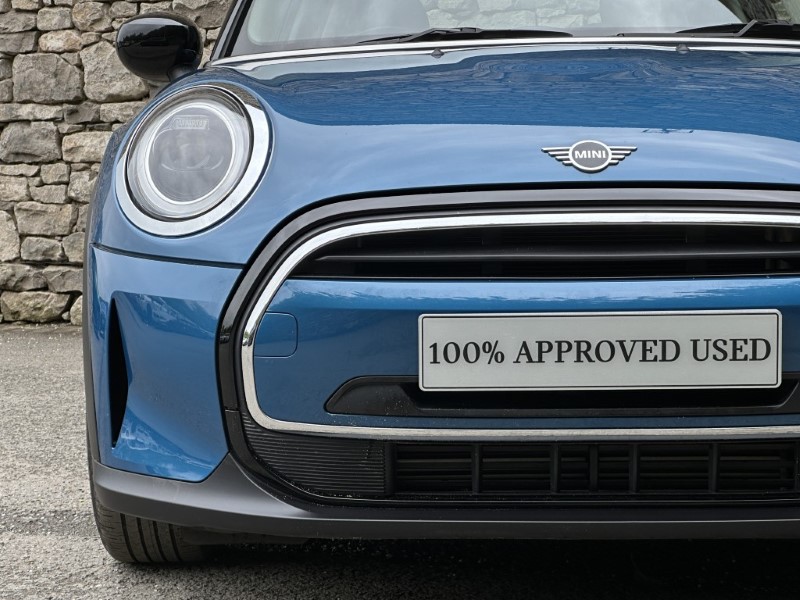 2023 (23) MINI HATCHBACK 1.5 Cooper Classic 5dr 5428555