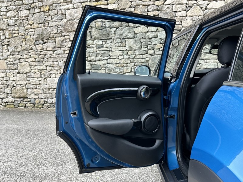 2023 (23) MINI HATCHBACK 1.5 Cooper Classic 5dr 5428540