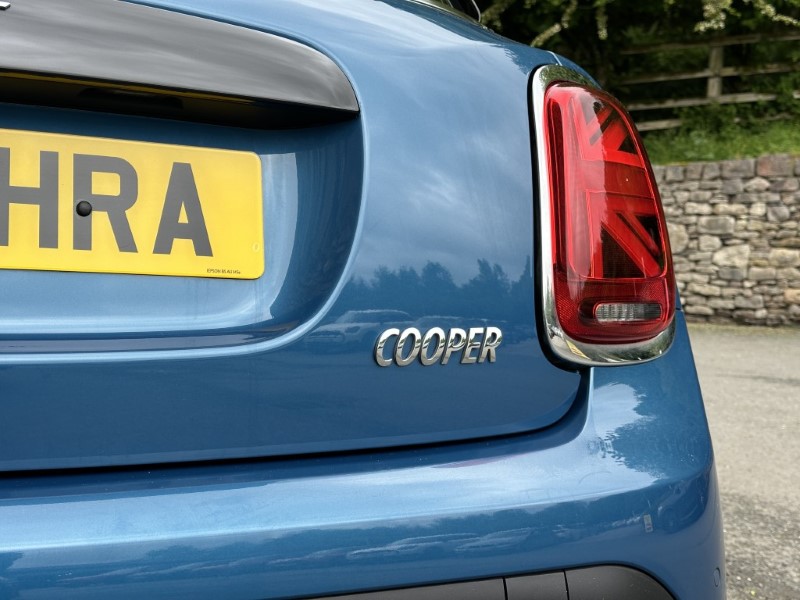 2023 (23) MINI HATCHBACK 1.5 Cooper Classic 5dr 5428502