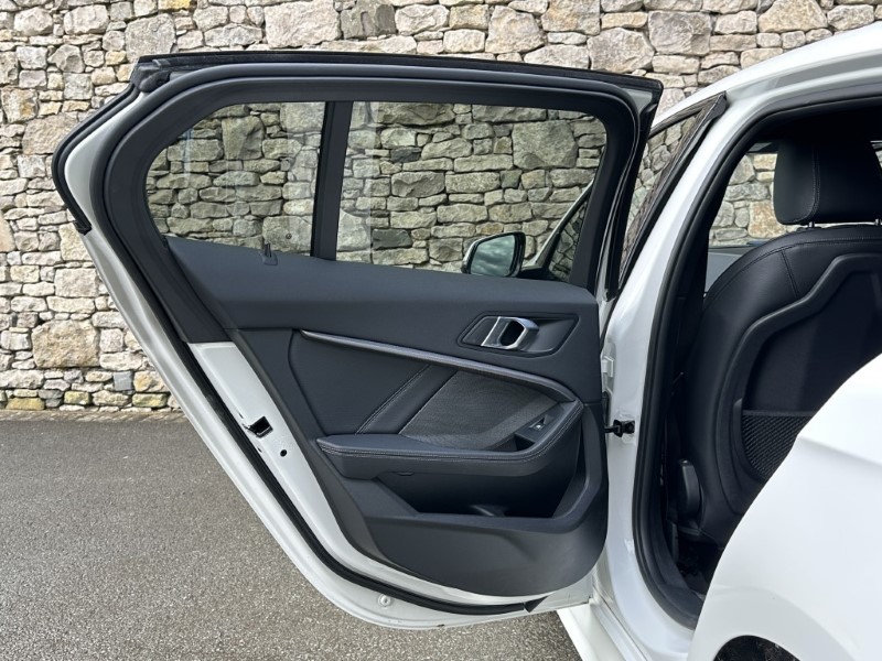 2020 (70) BMW 1 SERIES 118i M Sport 5dr 5446109