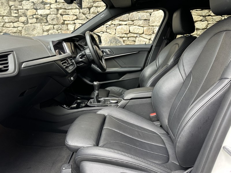 2020 (70) BMW 1 SERIES 118i M Sport 5dr 5446099