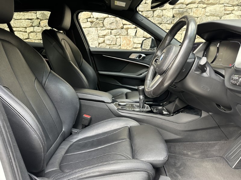 2020 (70) BMW 1 SERIES 118i M Sport 5dr 5446082