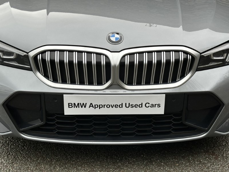 2024 (74) BMW 3 SERIES 320i M Sport 4dr Saloon 5439738