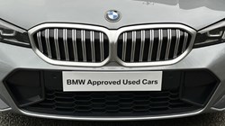2024 (74) BMW 3 SERIES 320i M Sport 4dr Saloon 5439738