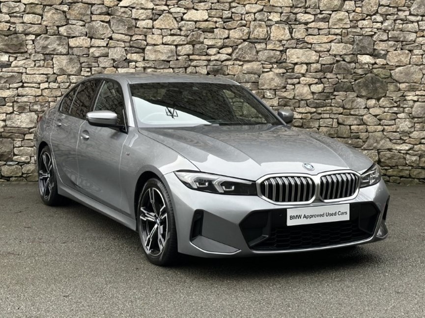 2024 (74) BMW 3 SERIES 320i M Sport 4dr Saloon