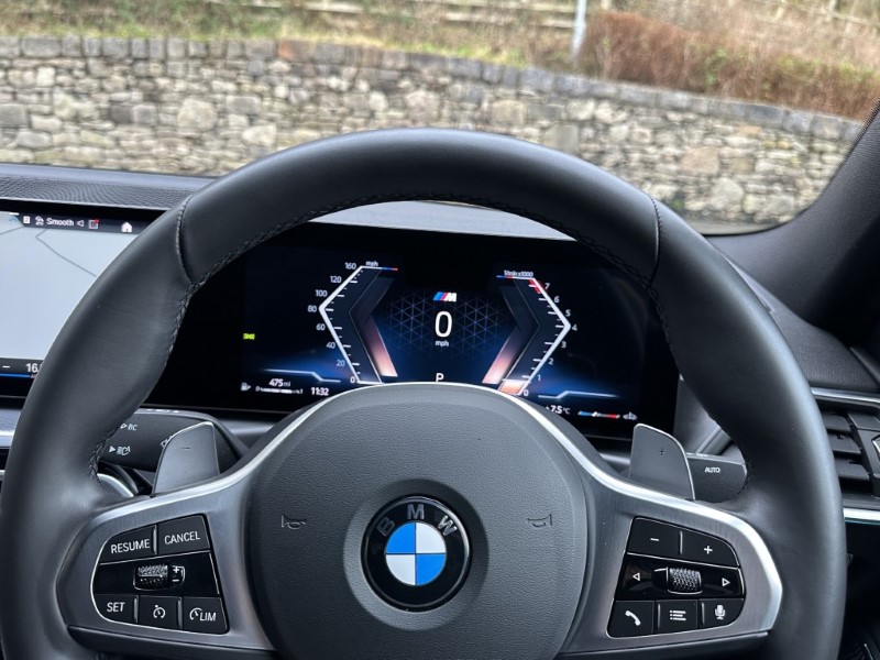 2024 (74) BMW 3 SERIES 320i M Sport 4dr Saloon 5439733