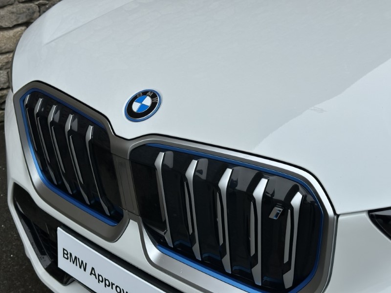 2023 (23) BMW iX1 xDrive30 M Sport  5434543