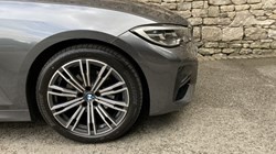 2021 (71) BMW 3 SERIES 320i M Sport 5dr Touring 5454526