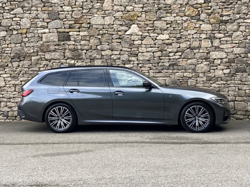 2021 (71) BMW 3 SERIES 320i M Sport 5dr Touring  5454525