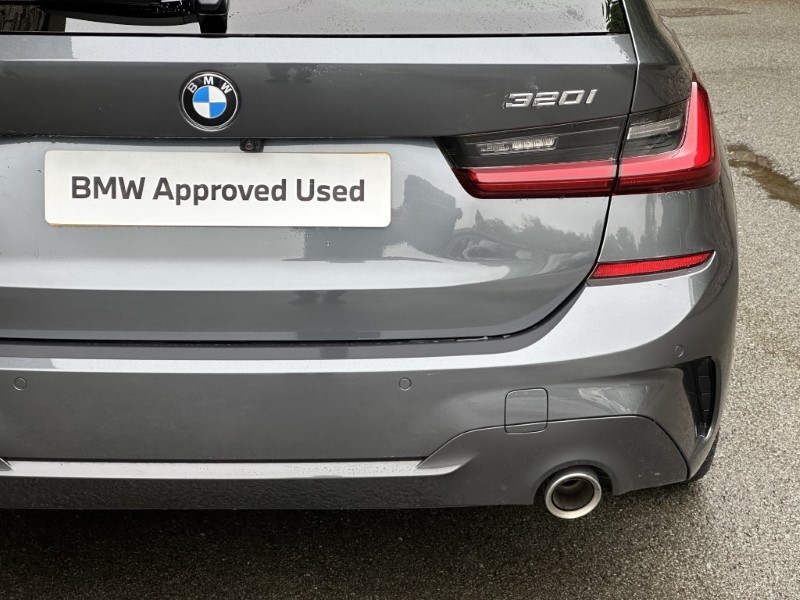 2021 (71) BMW 3 SERIES 320i M Sport 5dr Touring  5457854
