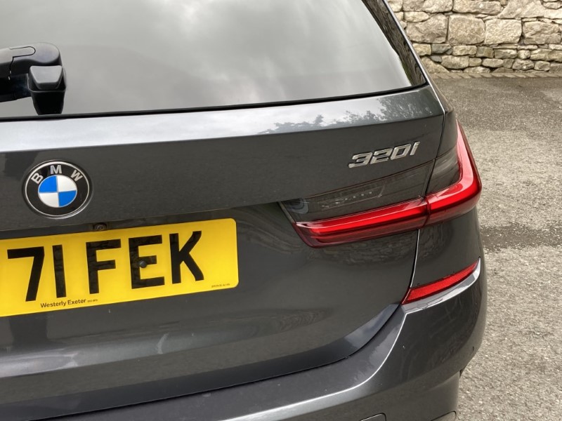 2021 (71) BMW 3 SERIES 320i M Sport 5dr Touring  5454555