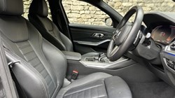 2021 (71) BMW 3 SERIES 320i M Sport 5dr Touring 5457848