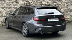 2021 (71) BMW 3 SERIES 320i M Sport 5dr Touring 5457878