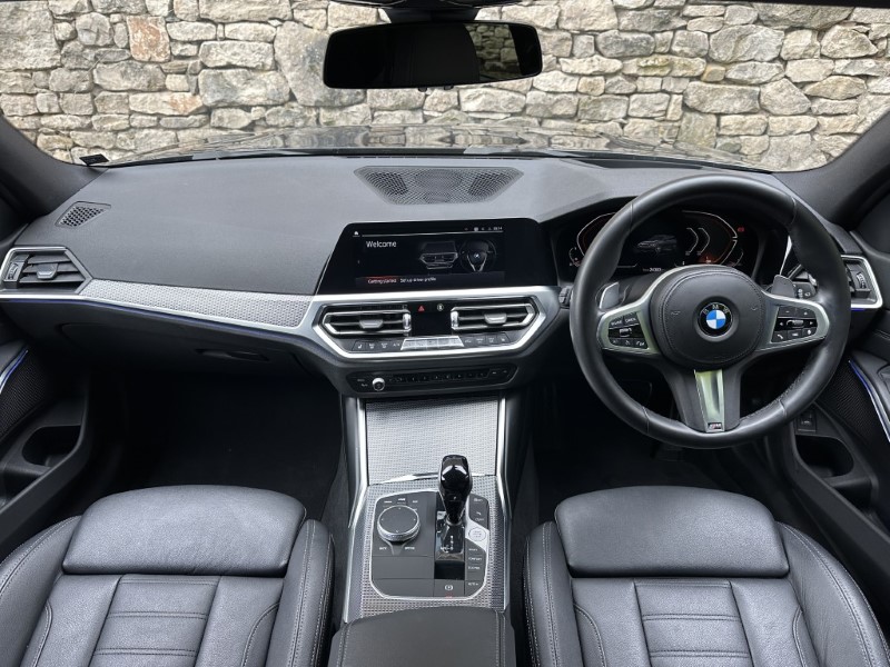 2021 (71) BMW 3 SERIES 320i M Sport 5dr Touring  5457912
