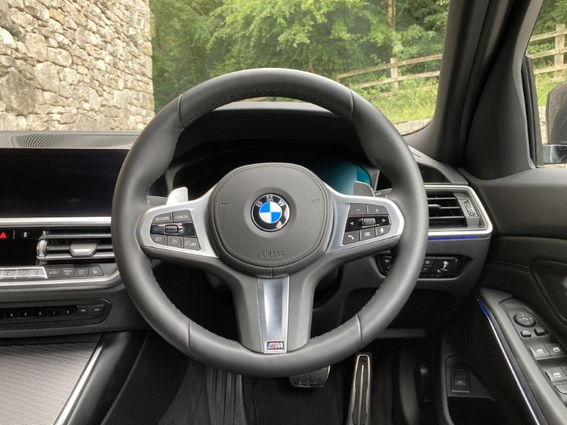 2021 (71) BMW 3 SERIES 320i M Sport 5dr Touring  5454522