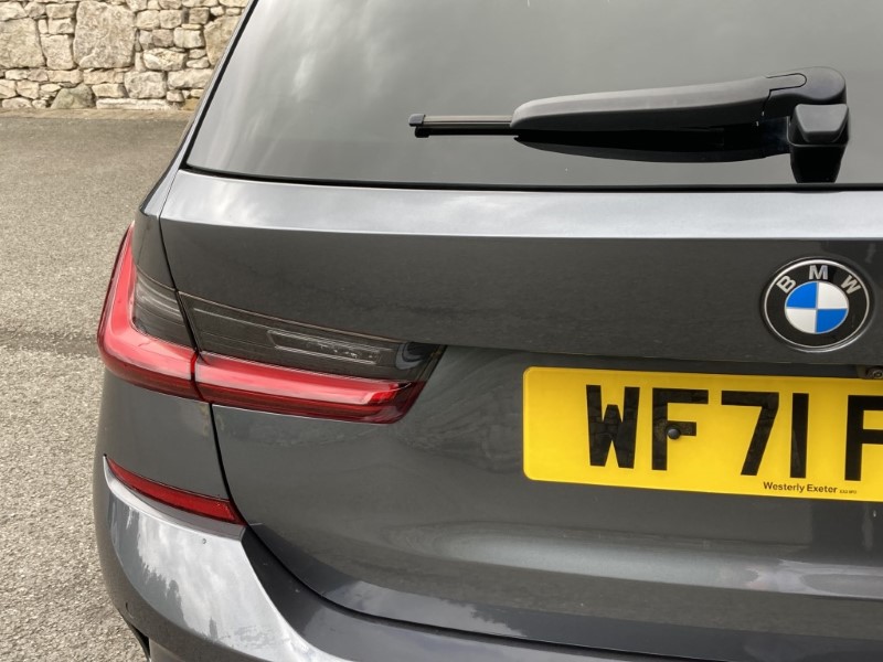 2021 (71) BMW 3 SERIES 320i M Sport 5dr Touring  5454556