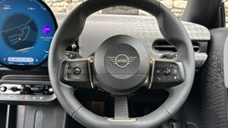 2024 (24) MINI COOPER 1.5 C Exclusive 3dr Auto 5435459