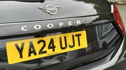 2024 (24) MINI COOPER 1.5 C Exclusive 3dr Auto 5435414