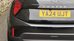 2024 (24) MINI COOPER 1.5 C Exclusive 3dr Auto 5435415