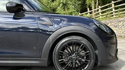 2021 (71) MINI HATCHBACK 2.0 Cooper S Exclusive 3dr Auto 5475051