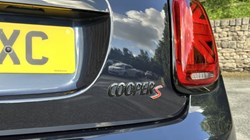 2021 (71) MINI HATCHBACK 2.0 Cooper S Exclusive 3dr Auto 5474993